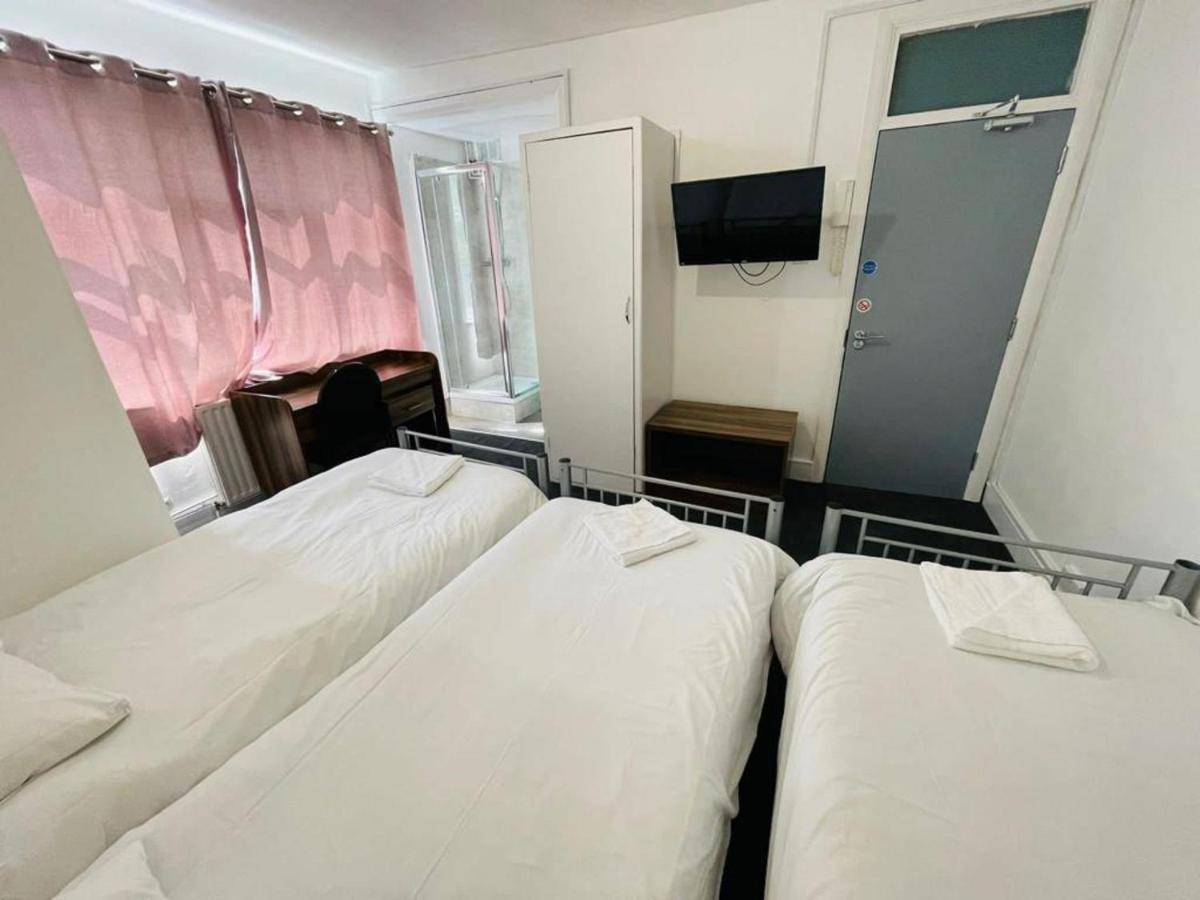 National Hotel Лондон Екстериор снимка