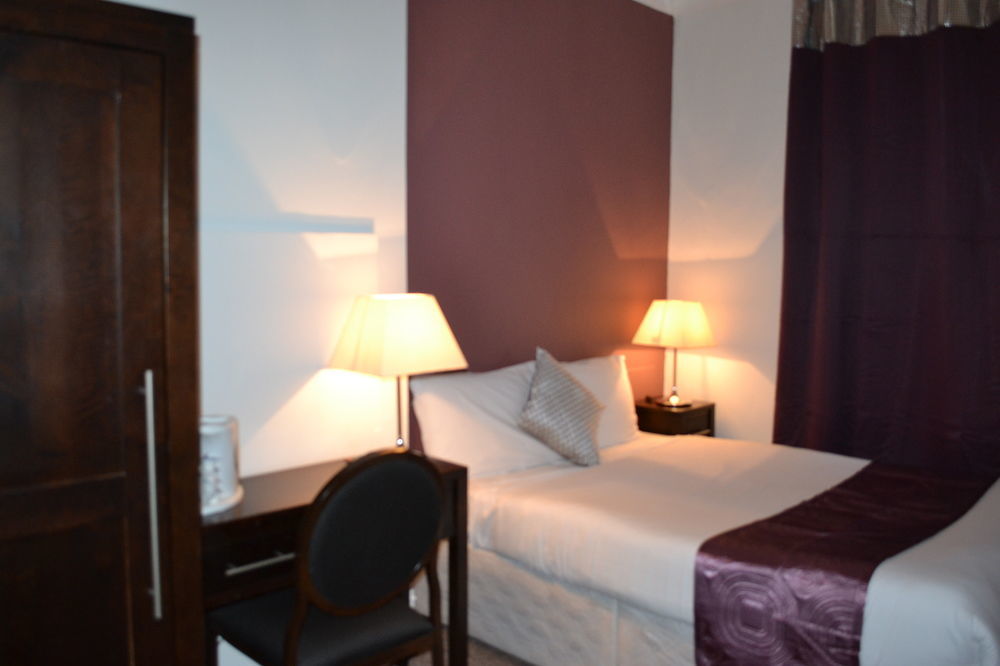 National Hotel Лондон Екстериор снимка
